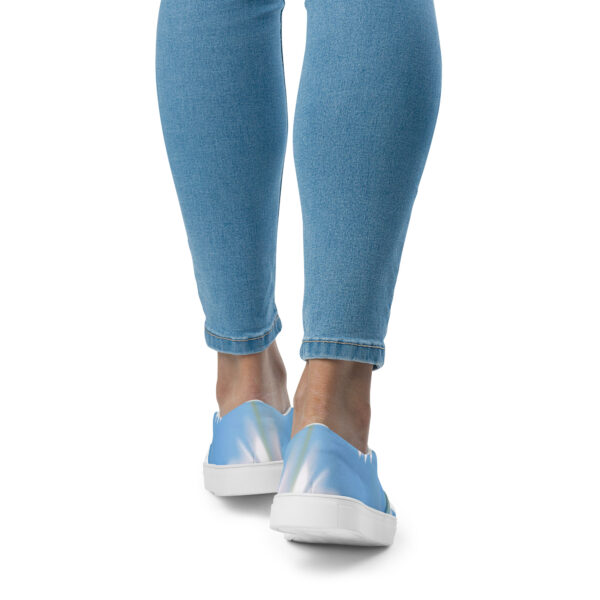 Daily Daisy Women’s slip-on canvas shoes - Image 2